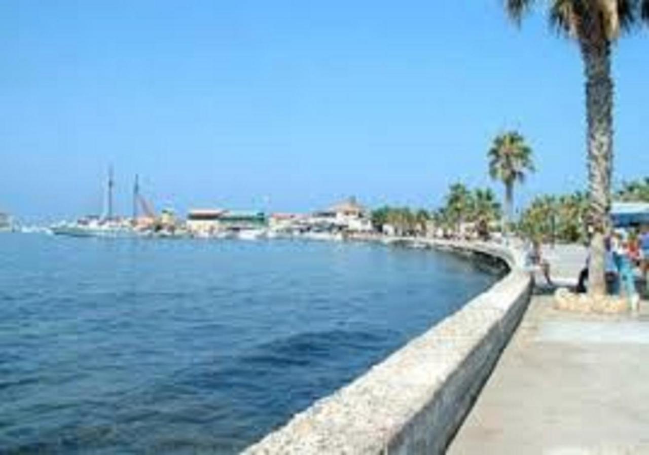 Ground Floor Leading To Pool Eg5, 2 Bedrooms, Free Wifi Appartement Paphos