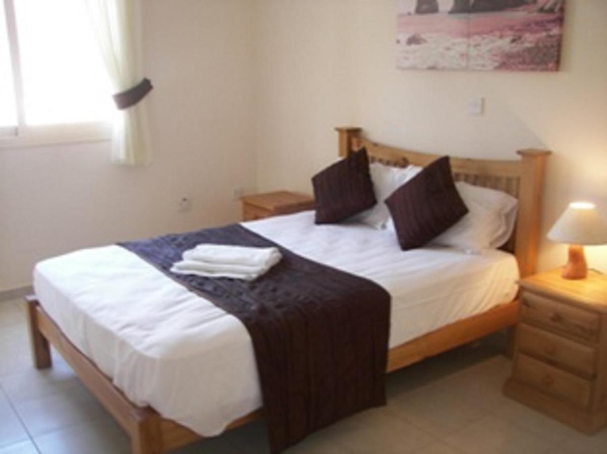 Appartement Ground Floor Leading To Pool Eg5, 2 Bedrooms, Free Wifi *
